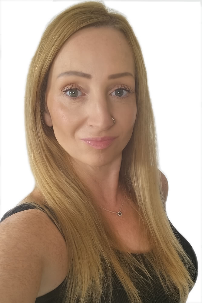 Fiona Mullins - FEM Health and Fitness Coach